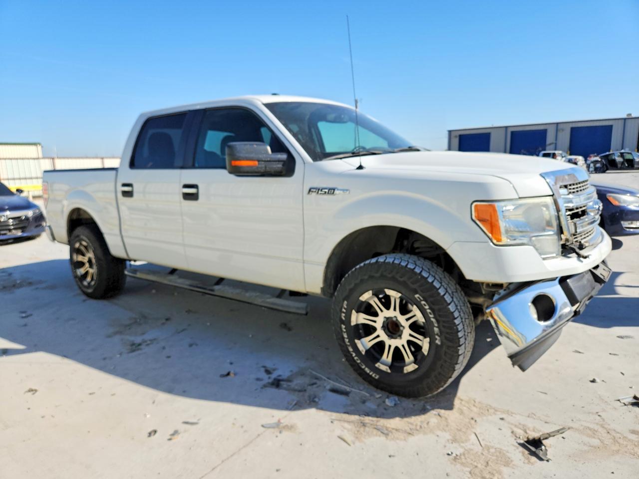 2013 Ford F150 Supercrew - Image 4