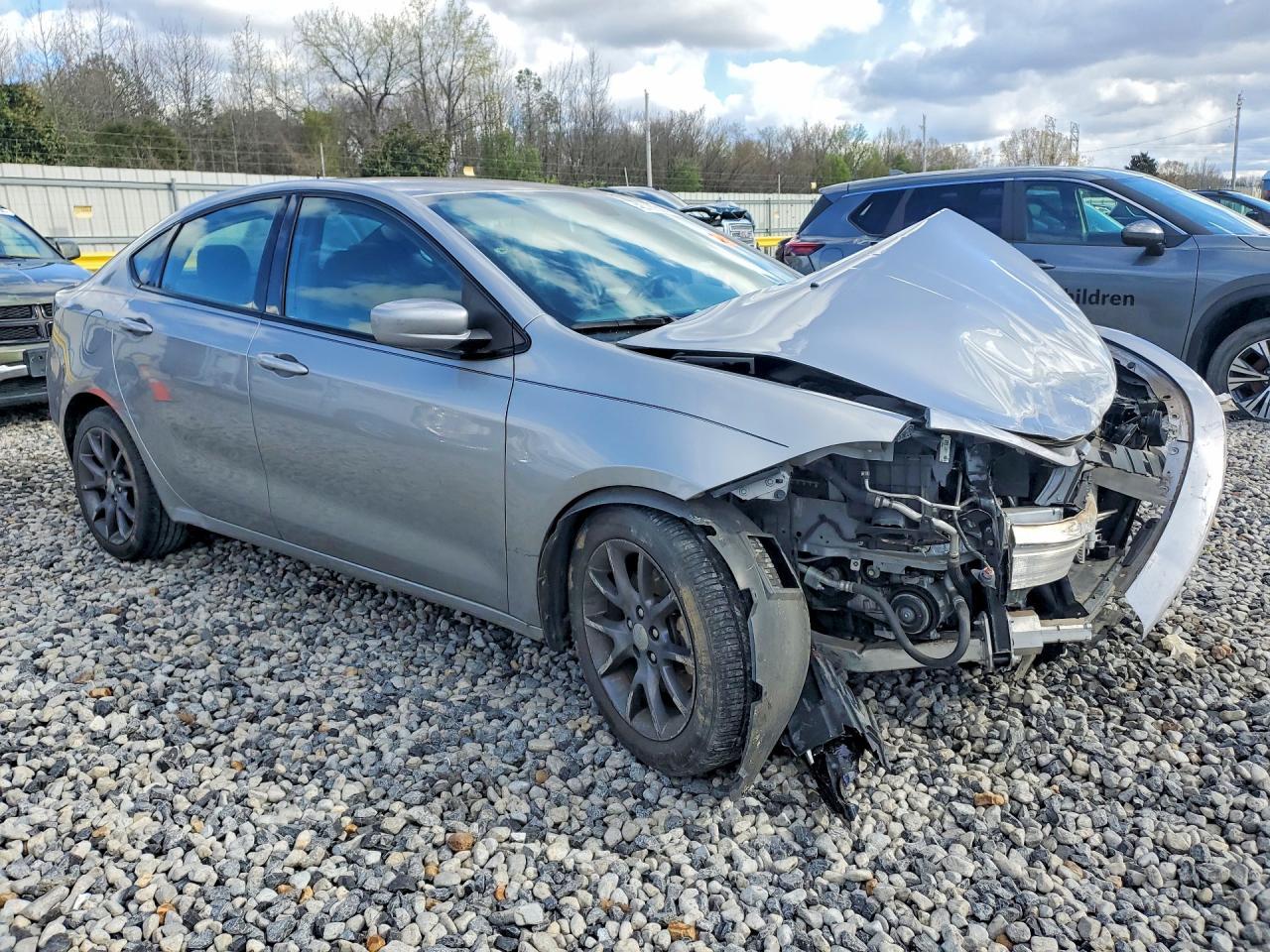 2016 Dodge Dart Se - Image 4