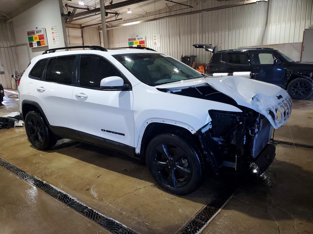 2019 Jeep Cherokee Latitude Plus - Фото 4