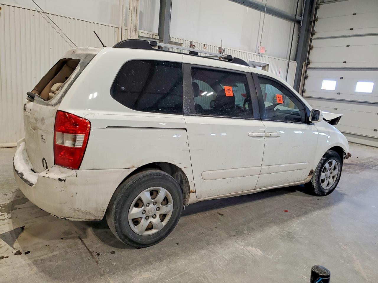 2007 Kia Sedona Base - Image 3