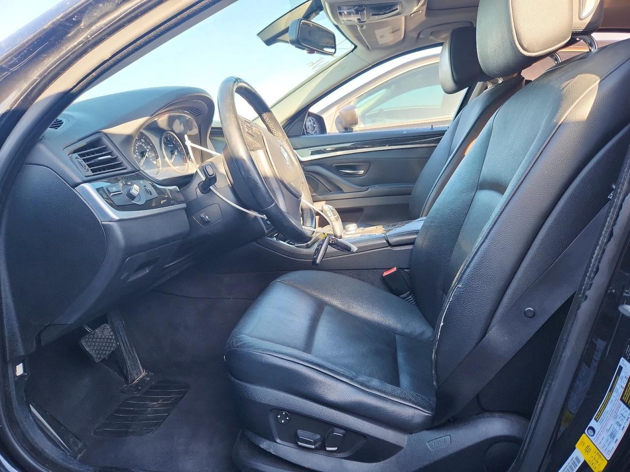 2011 BMW 528 I - Image 7