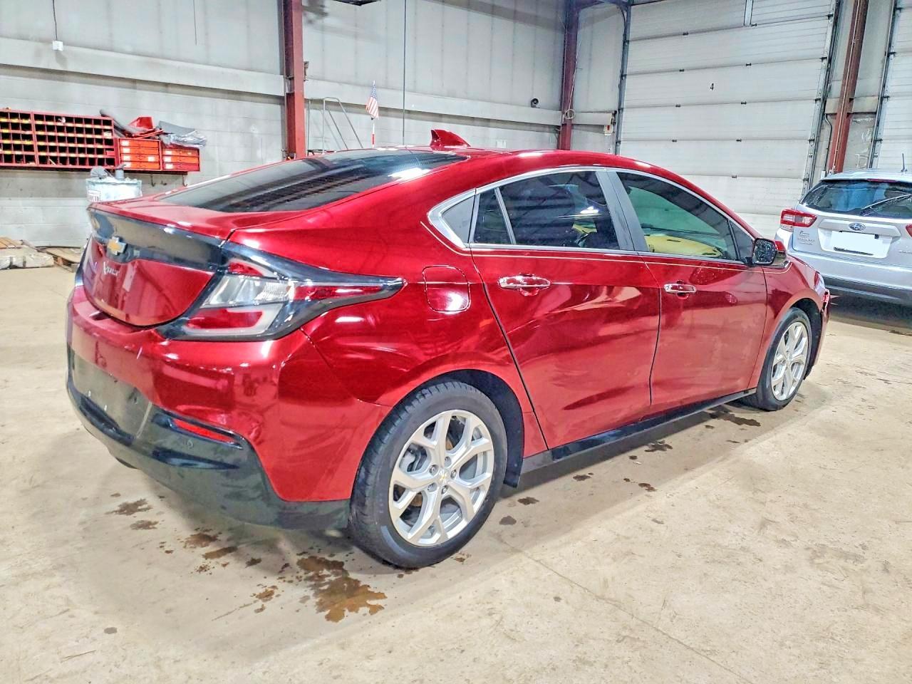 2017 Chevrolet Volt Premier - Фото 3