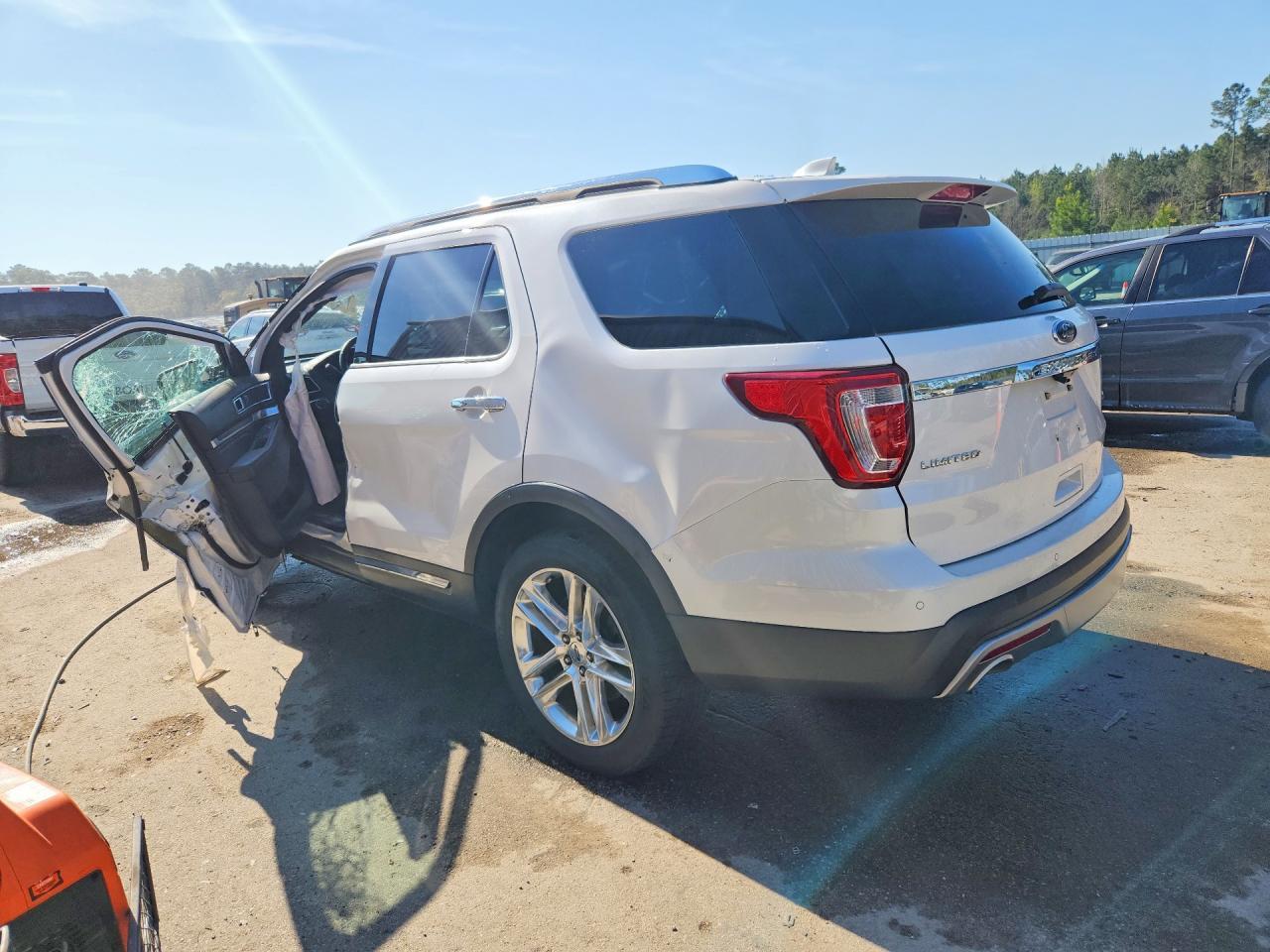 2017 Ford Explorer Limited - Фото 2