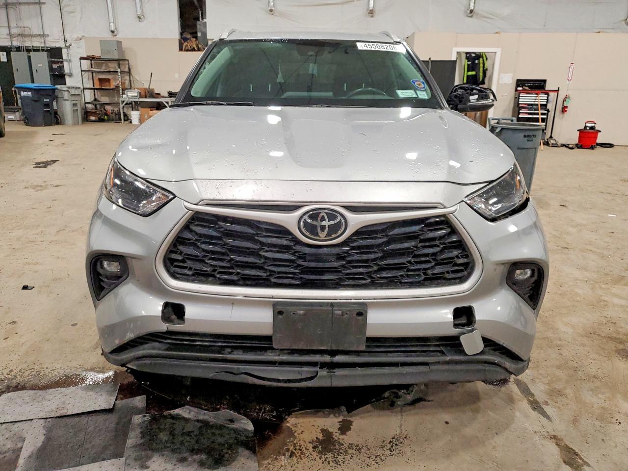 2022 Toyota Highlander Xle - Фото 5