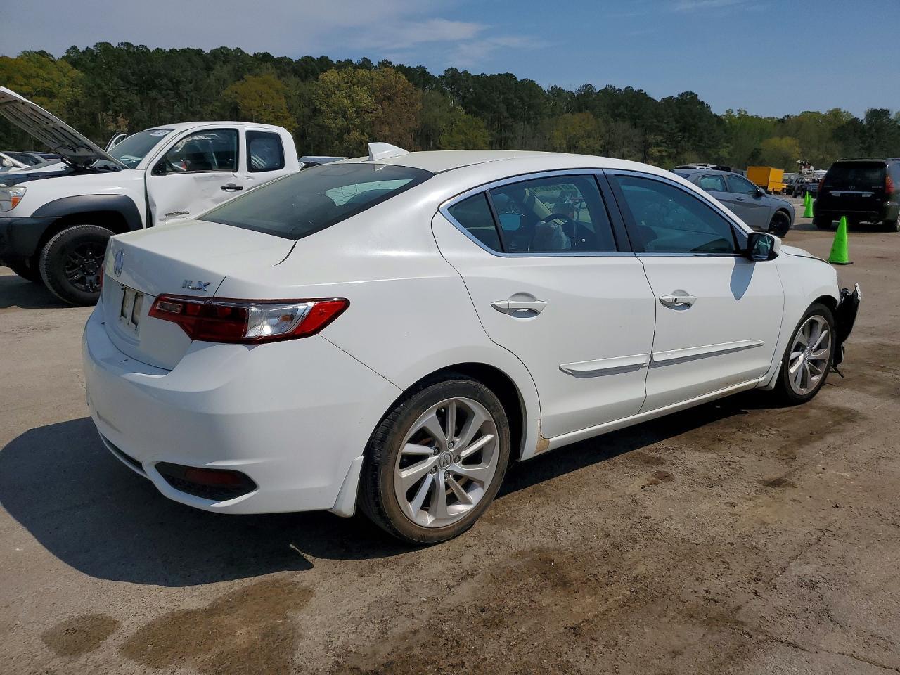 2016 Acura Ilx Base Watch Plus - Image 3