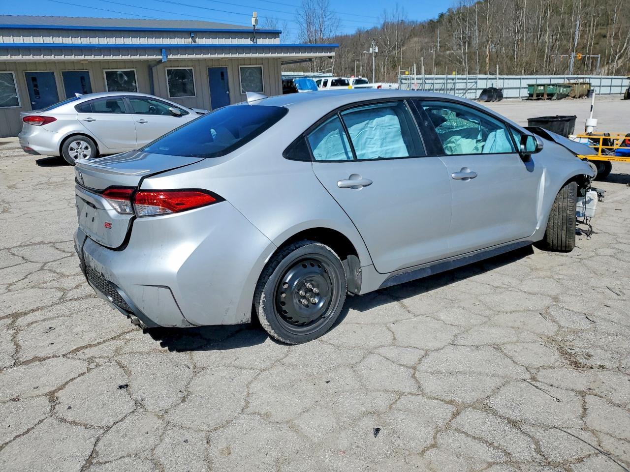 2021 Toyota Corolla Se - Фото 3