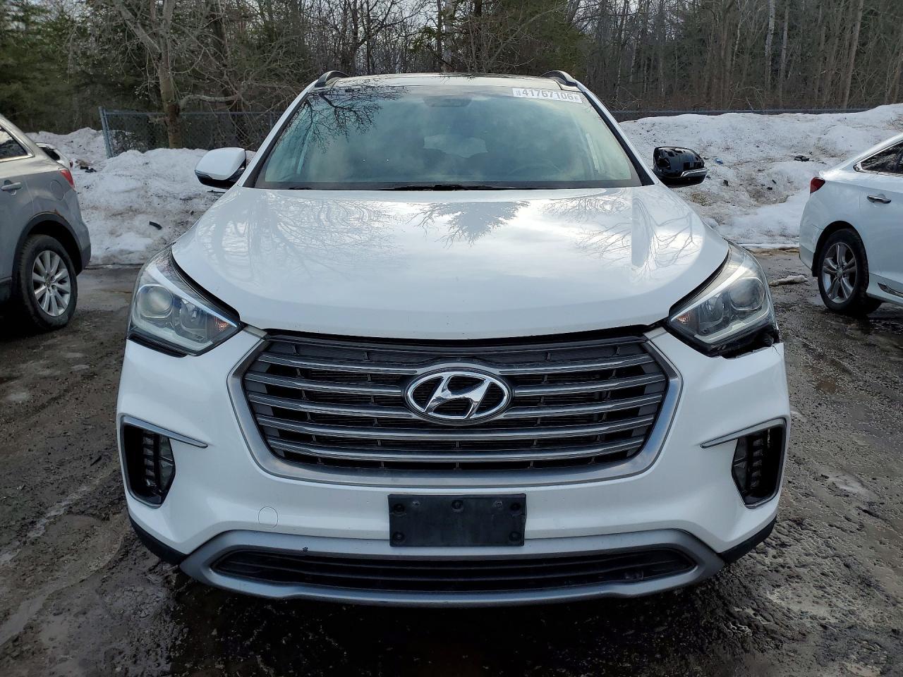 2017 Hyundai Santa Fe Se - Фото 5