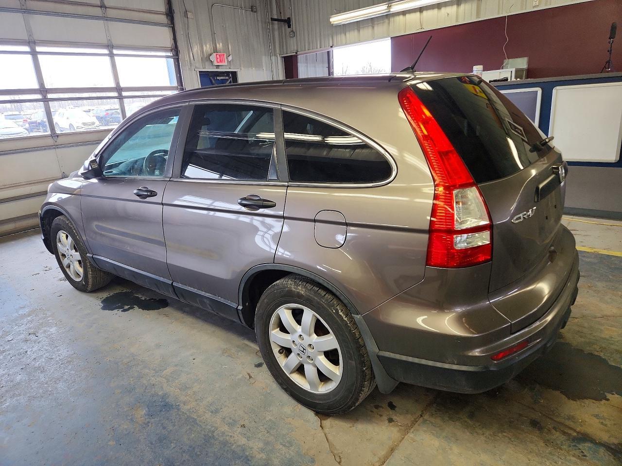 2011 Honda Cr-V Se - Image 2