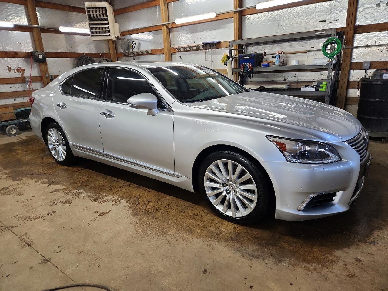 2017 Lexus Ls 460 Base - Image 4
