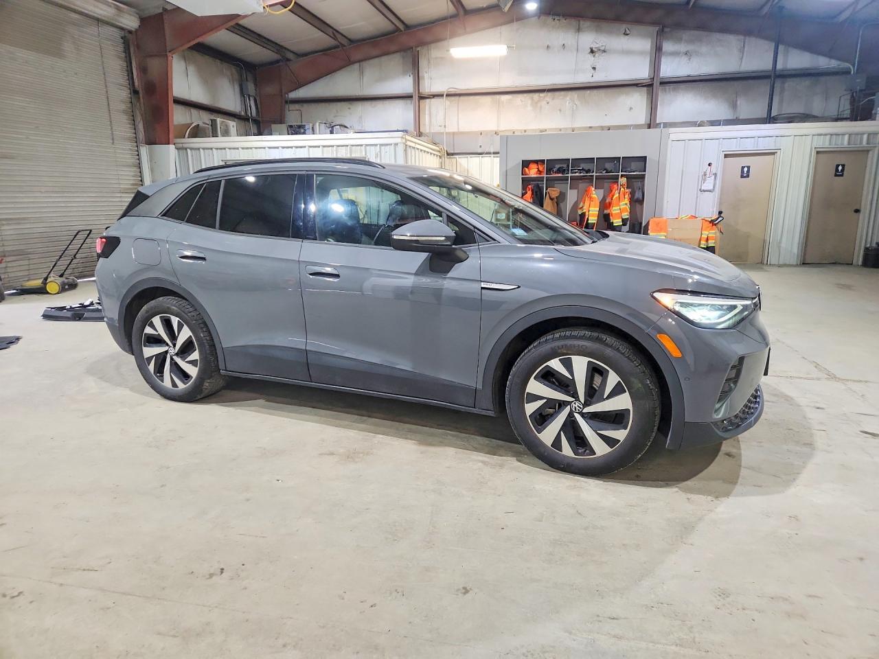 2023 Volkswagen Id.4 Pro - Image 4