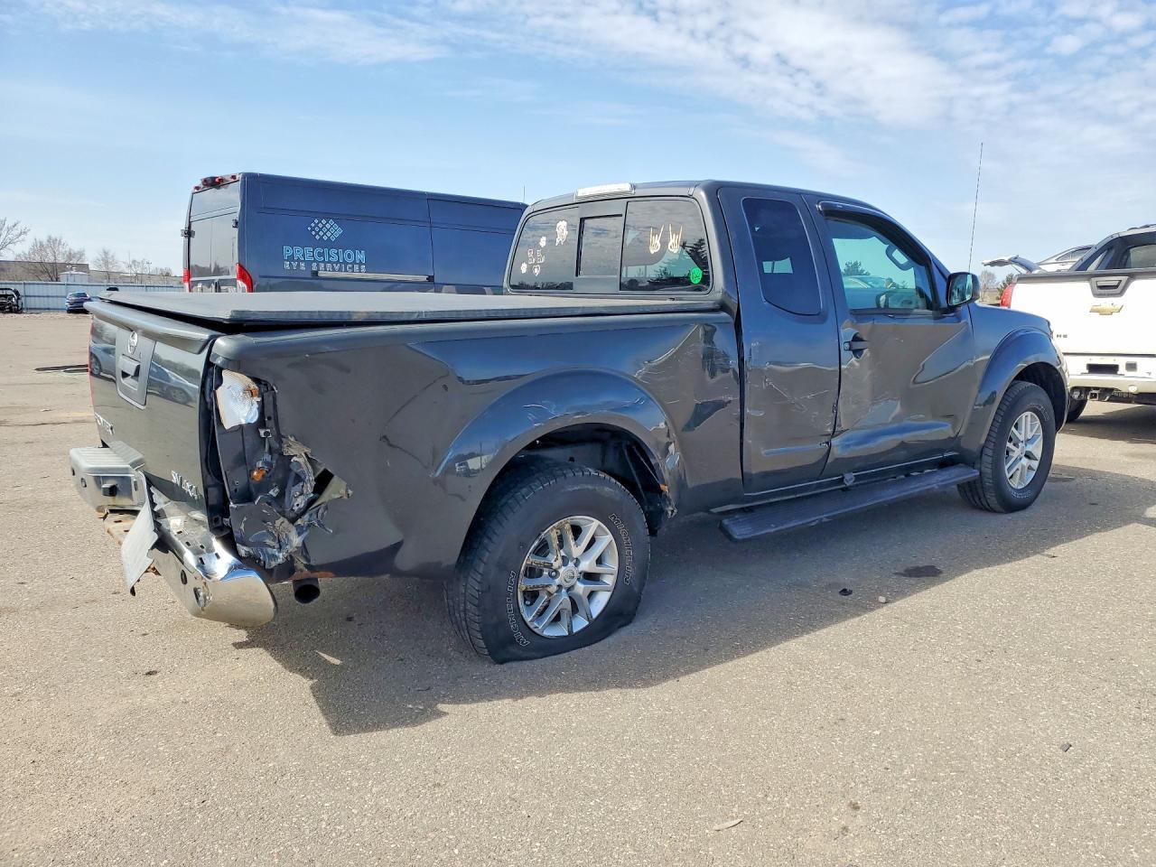 2014 Nissan Frontier Sv V6 - Фото 3