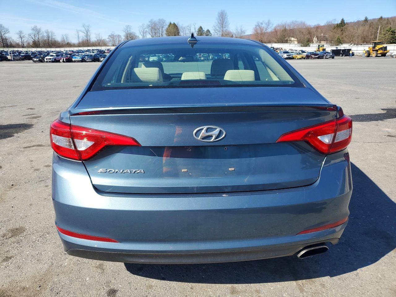 2016 Hyundai Sonata - Фото 6