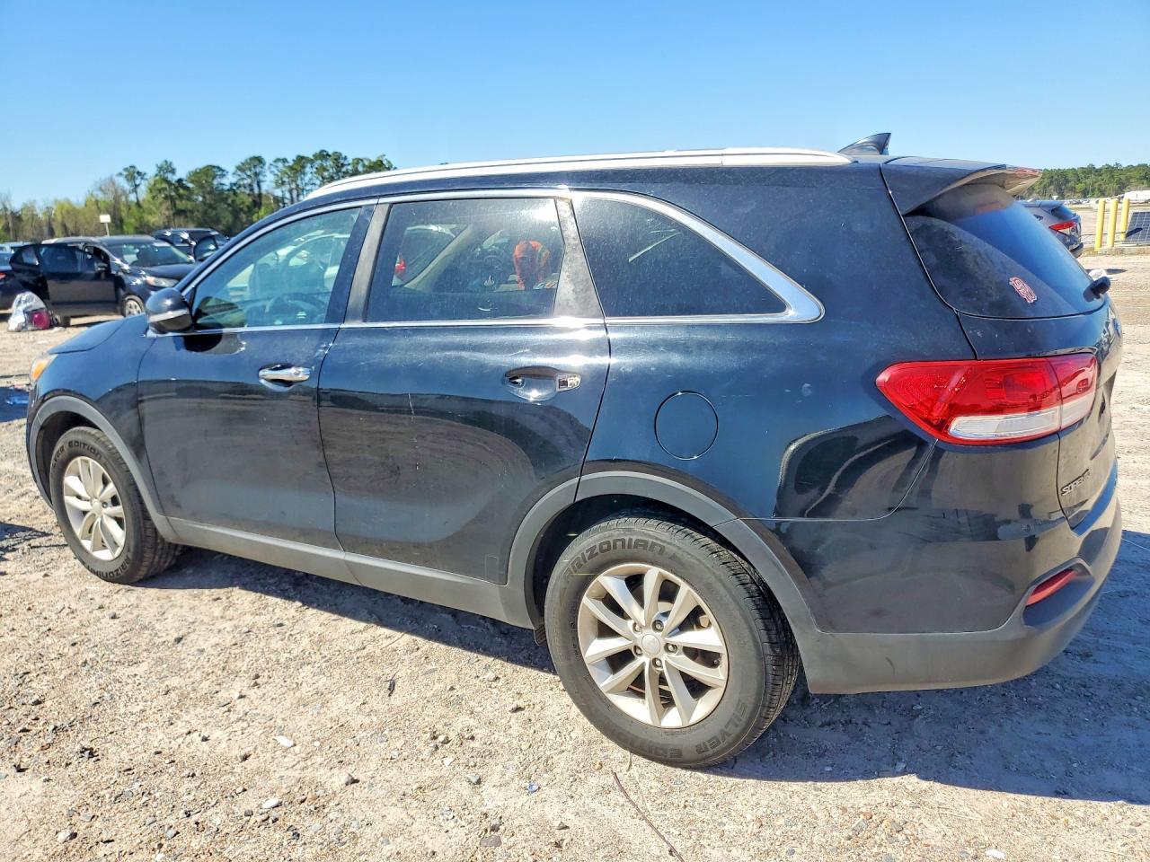 2018 Kia Sorento Lx - Фото 2