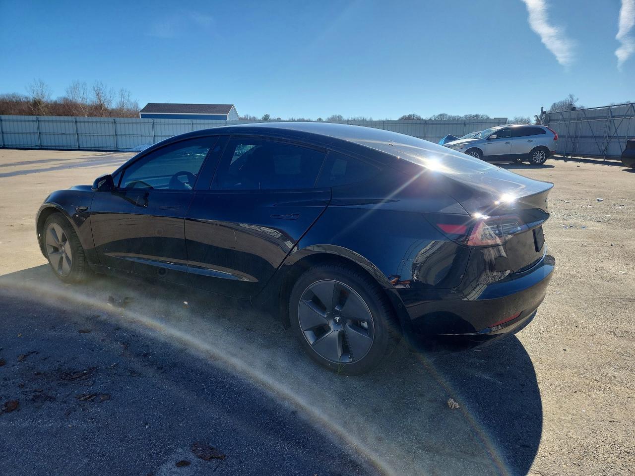2022 Tesla Model 3 - Image 2