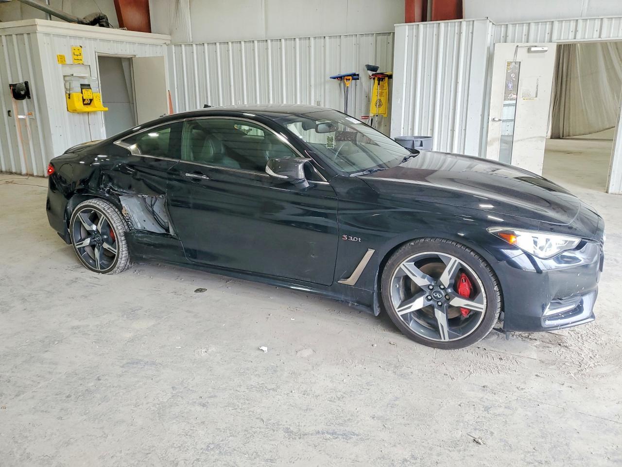 2018 Infiniti Q60 Red Sport 400 - Фото 4