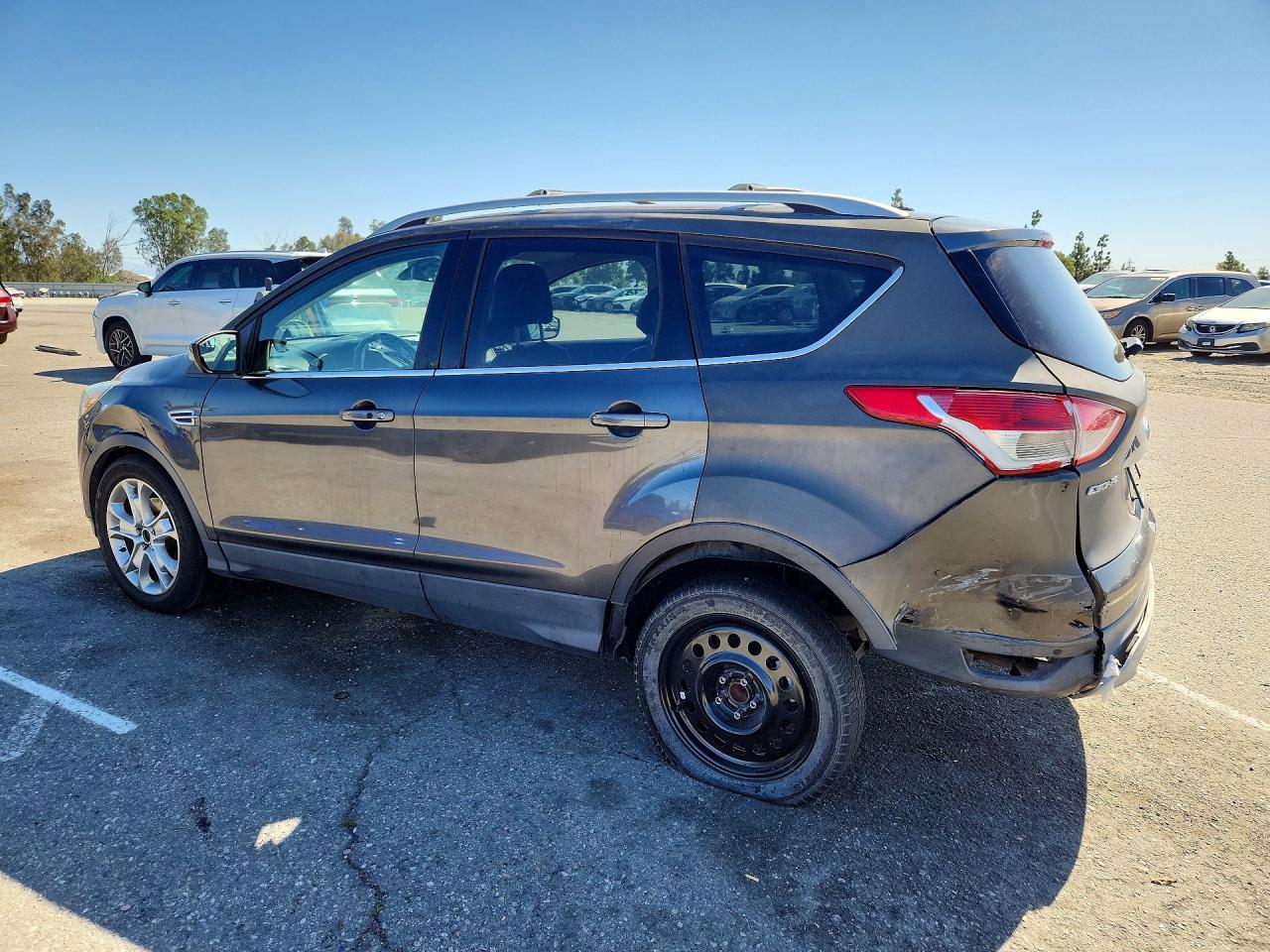 2016 Ford Escape Titanium - Image 2