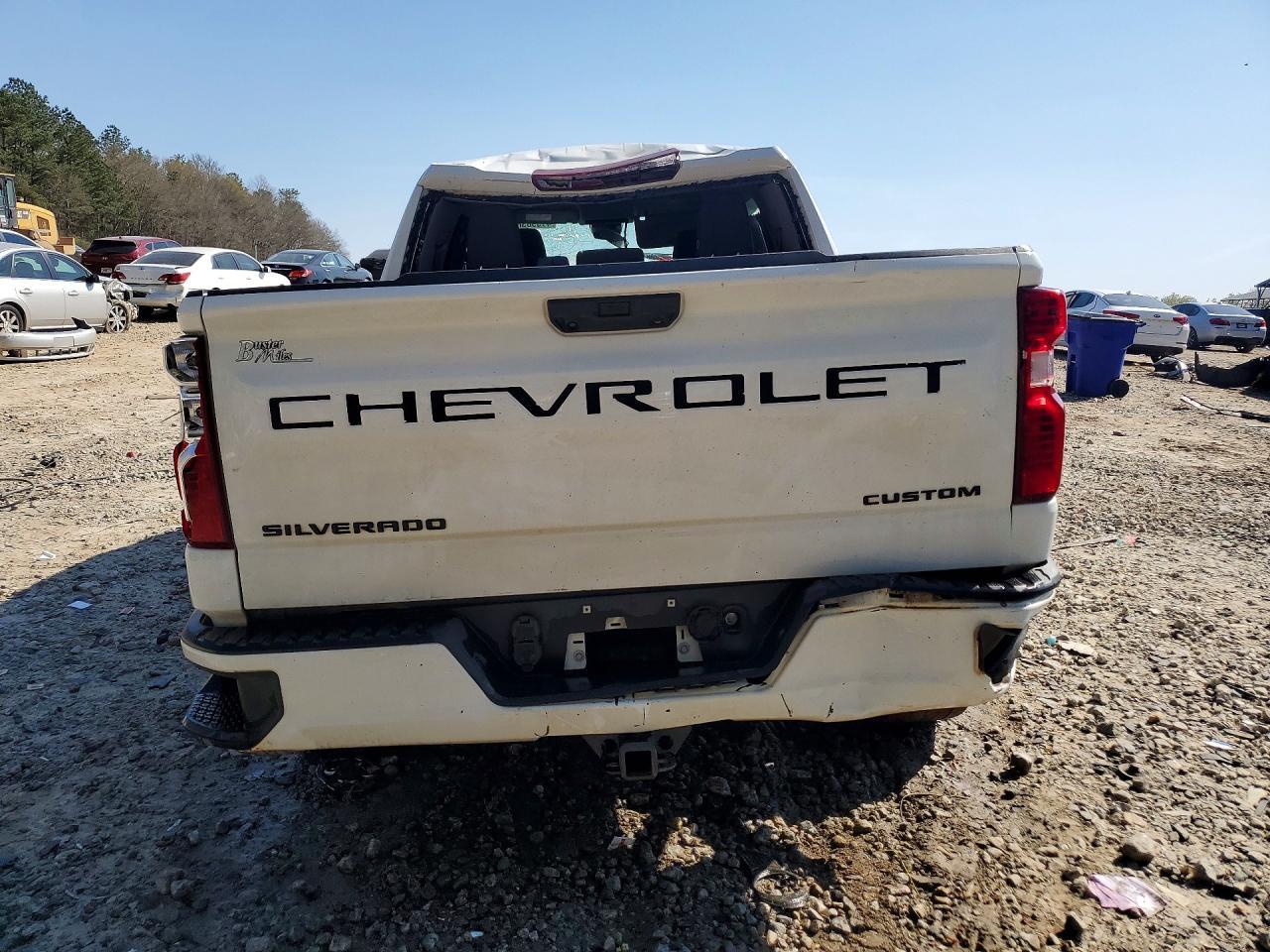 2023 Chevrolet Silverado K1500 Custom - Image 6