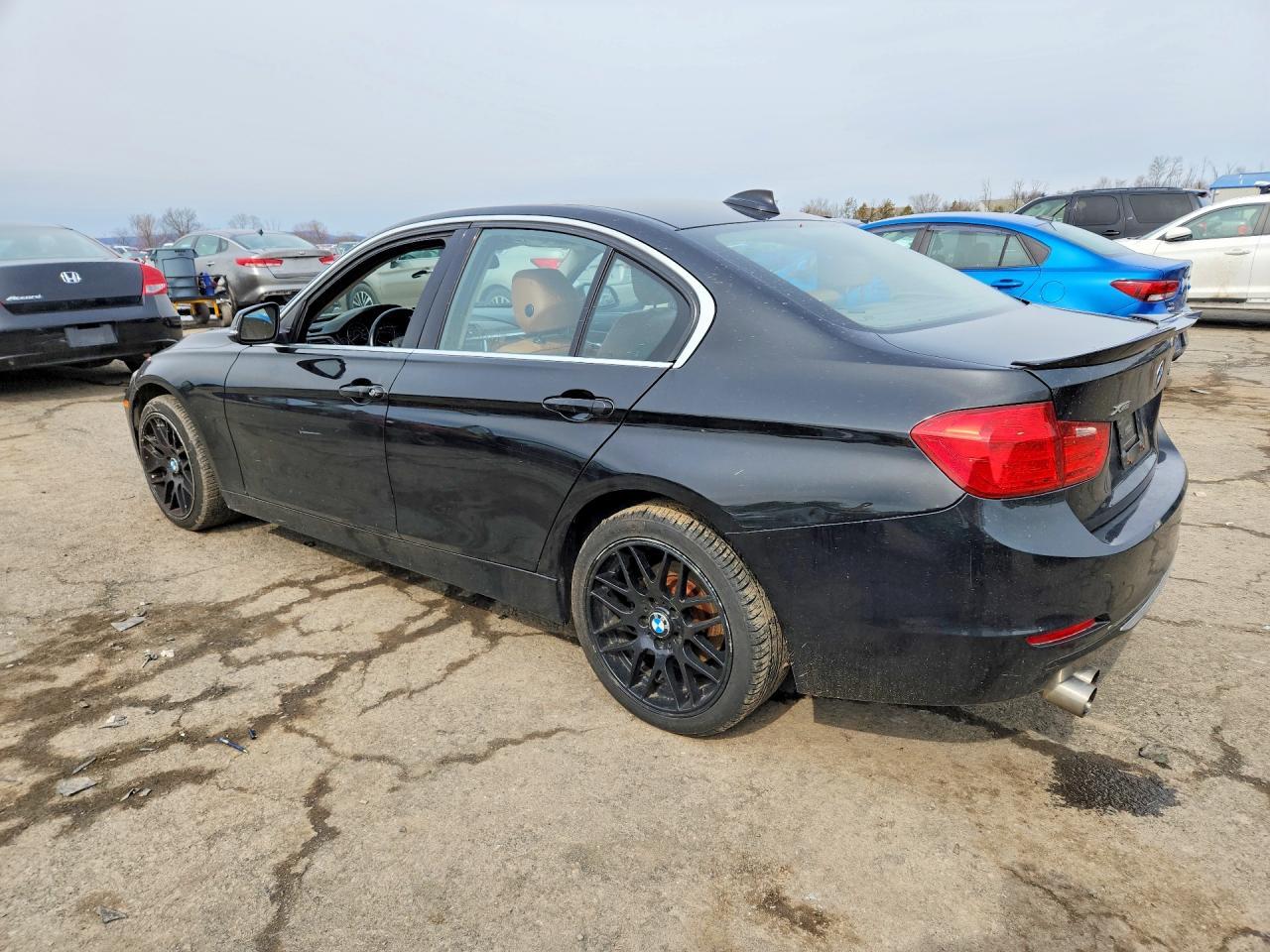 2014 BMW 328 Xi Sulev - Фото 2