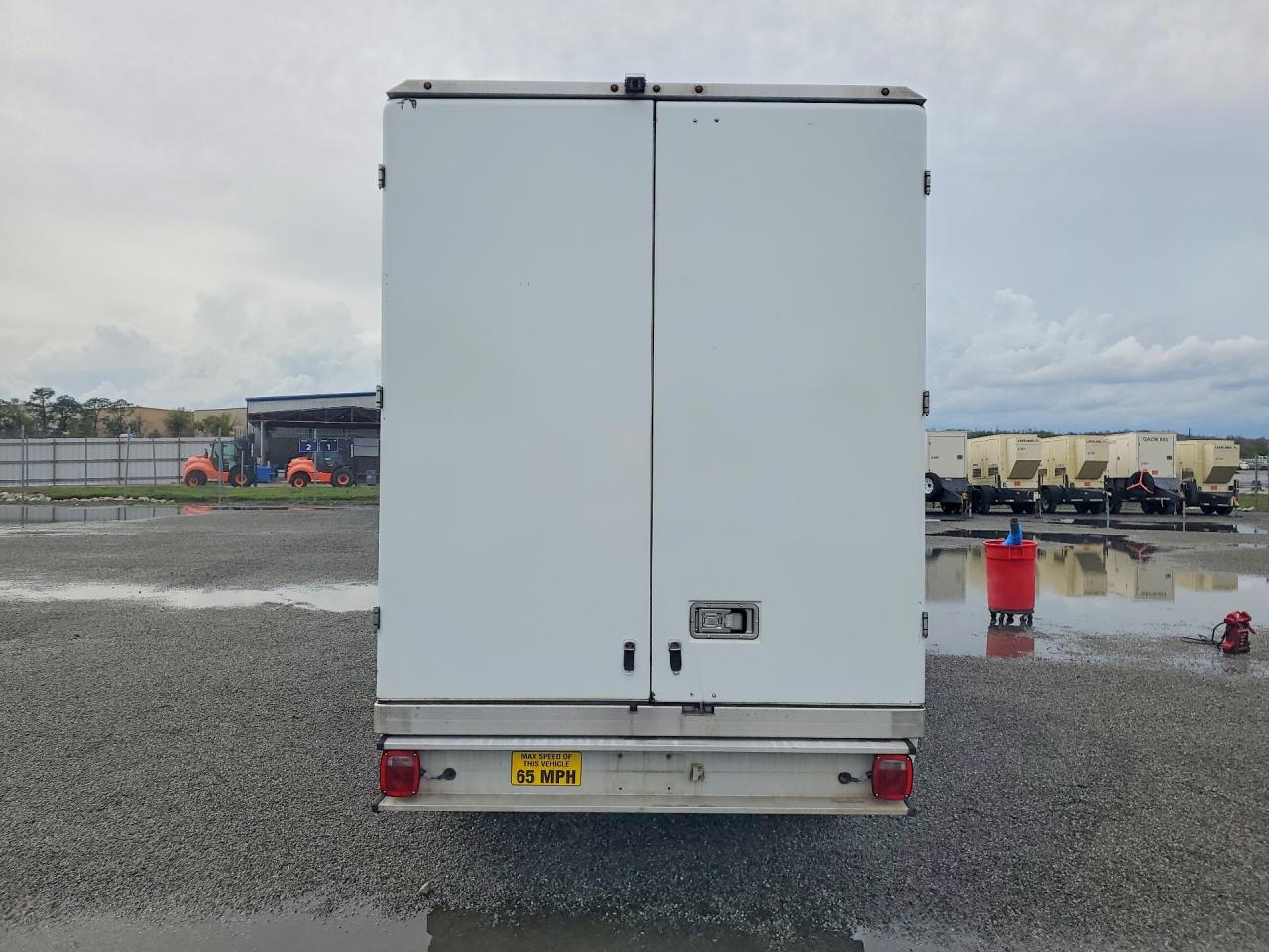 2020 Ford Transit Delivery Truck - Image 6