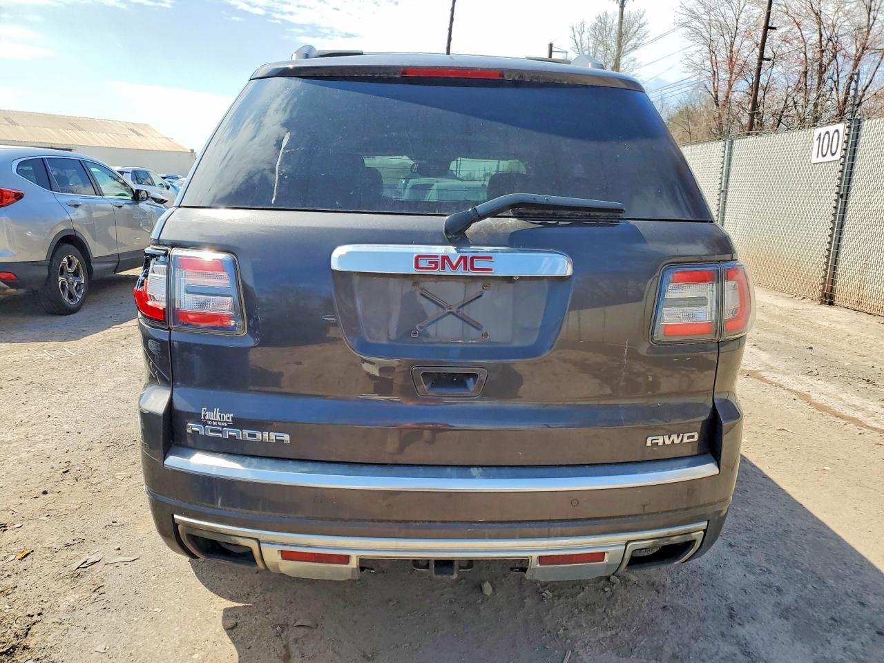 2015 GMC Acadia Denali - Фото 6