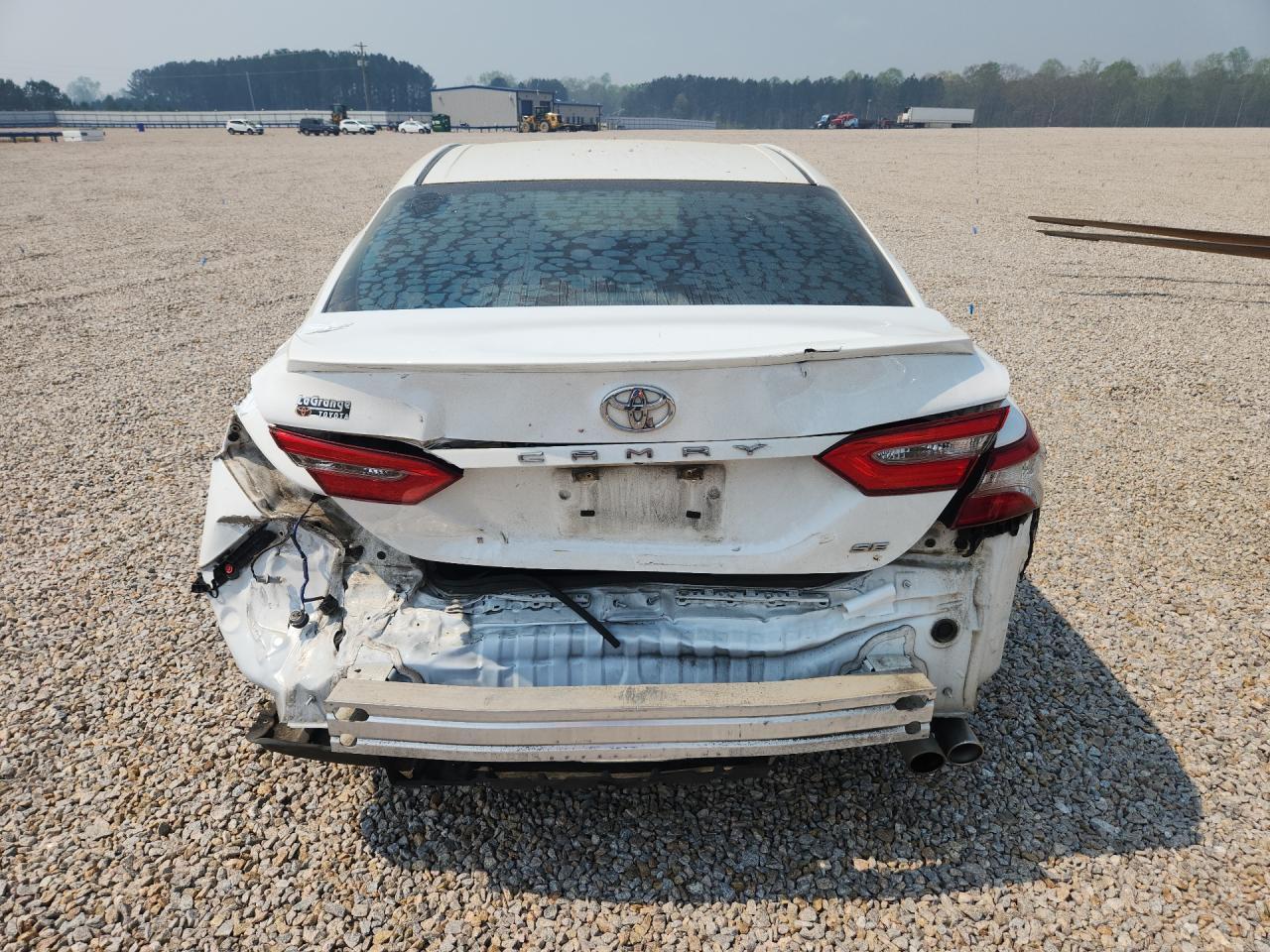 2018 Toyota Camry Se - Фото 6