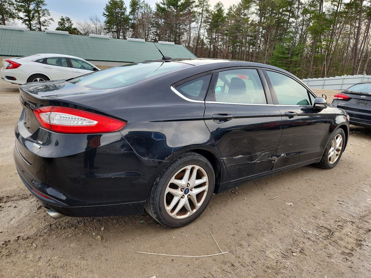 2013 Ford Fusion Se - Фото 3