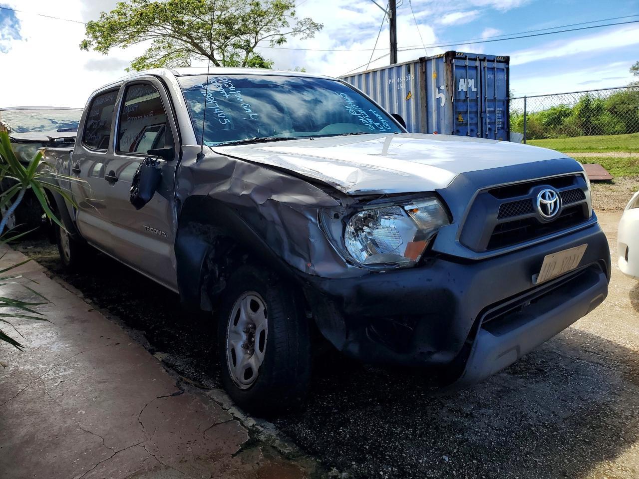 2012 Toyota Tacoma Double Cab - Image 4