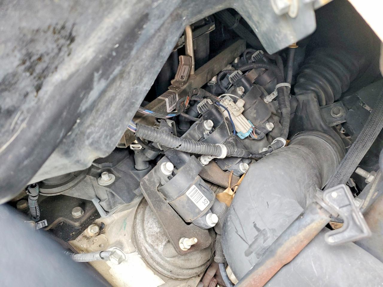 2015 Isuzu Npr Hd Truck Cab And Chassis - Image 7