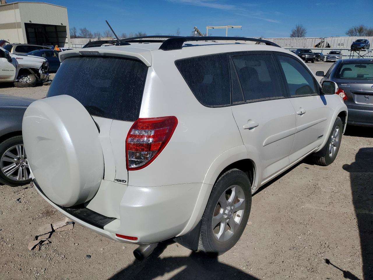2012 Toyota Rav4 Limited - Image 3