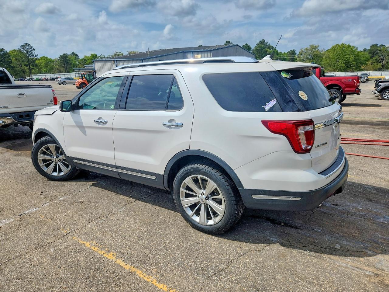 2018 Ford Explorer Limited - Image 2
