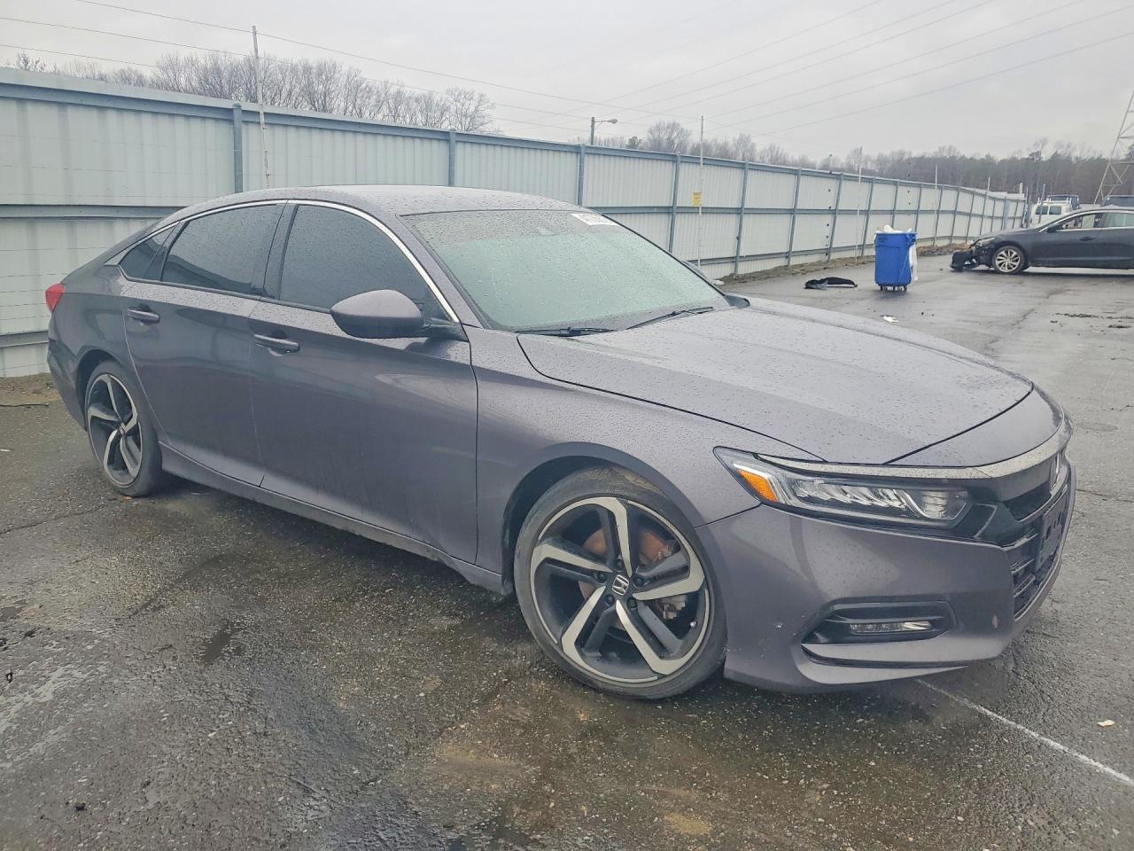 2018 Honda Accord Sport - Image 4