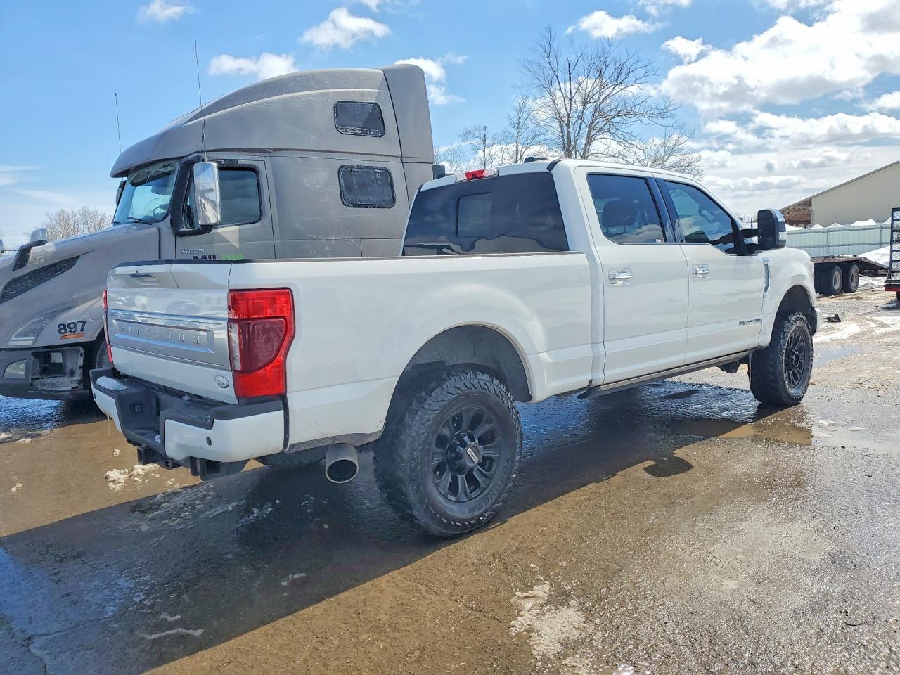 2020 Ford F250 Super Duty - Фото 3