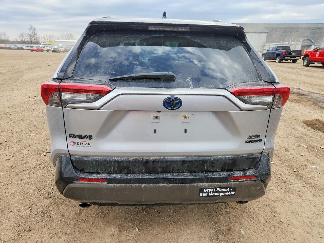 2020 Toyota Rav4 Hybrid Xse - Image 6