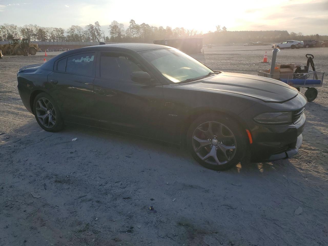 2017 Dodge Charger R - Фото 4