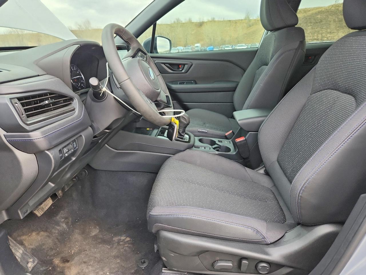 2025 Subaru Forester Premium - Фото 7
