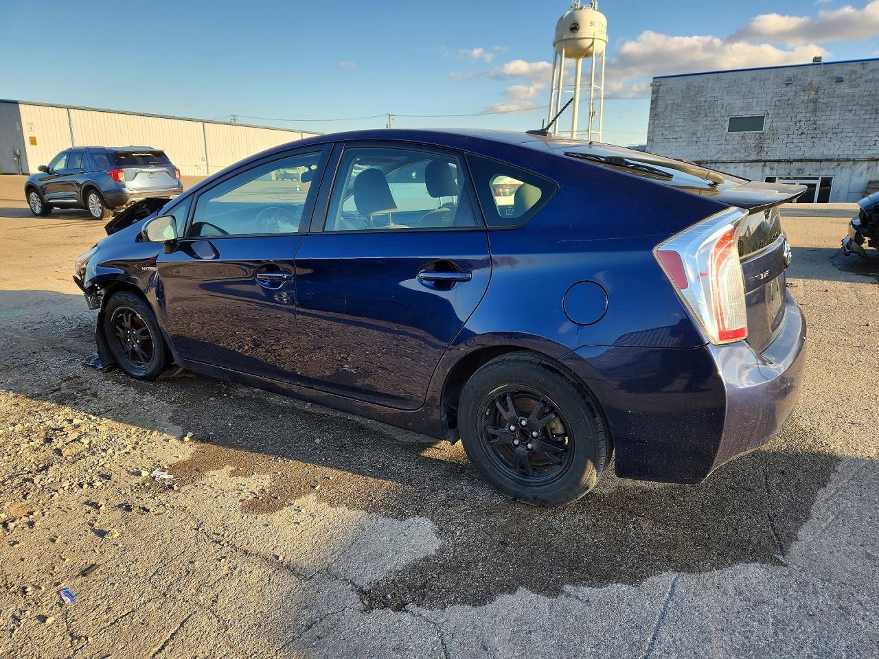 2013 Toyota Prius Three - Фото 2