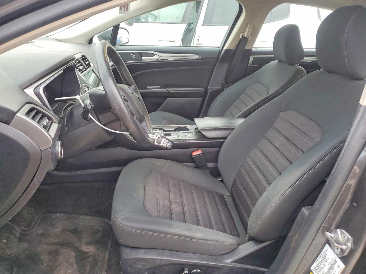 2020 Ford Fusion Se - Image 7