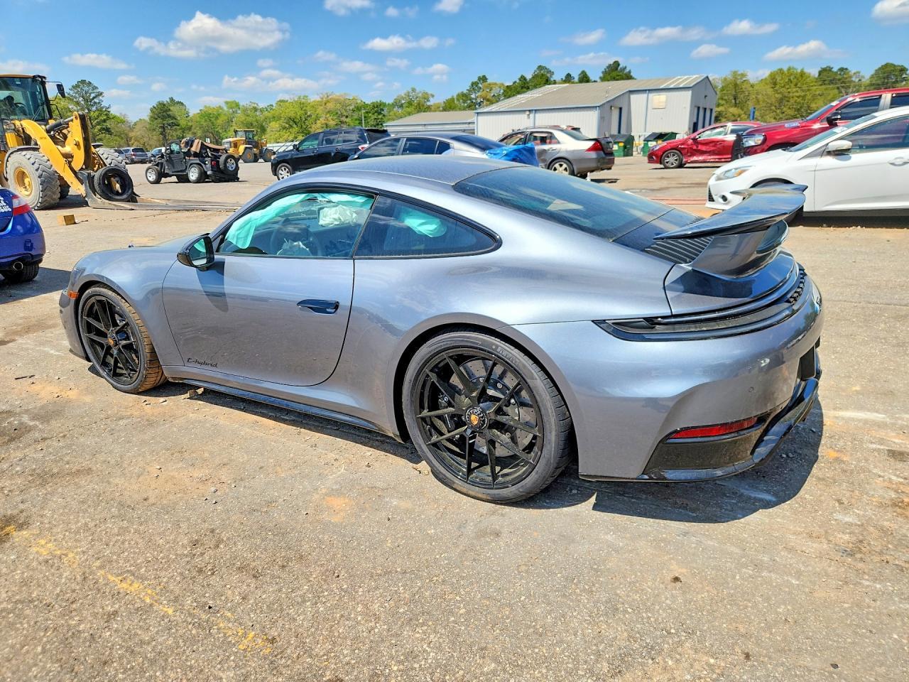 2026 Porsche 911 Carrera Gts - Image 2