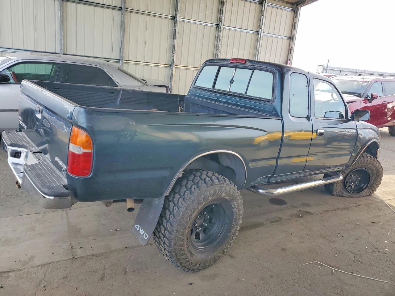 1995 Toyota Tacoma V6 - Image 3