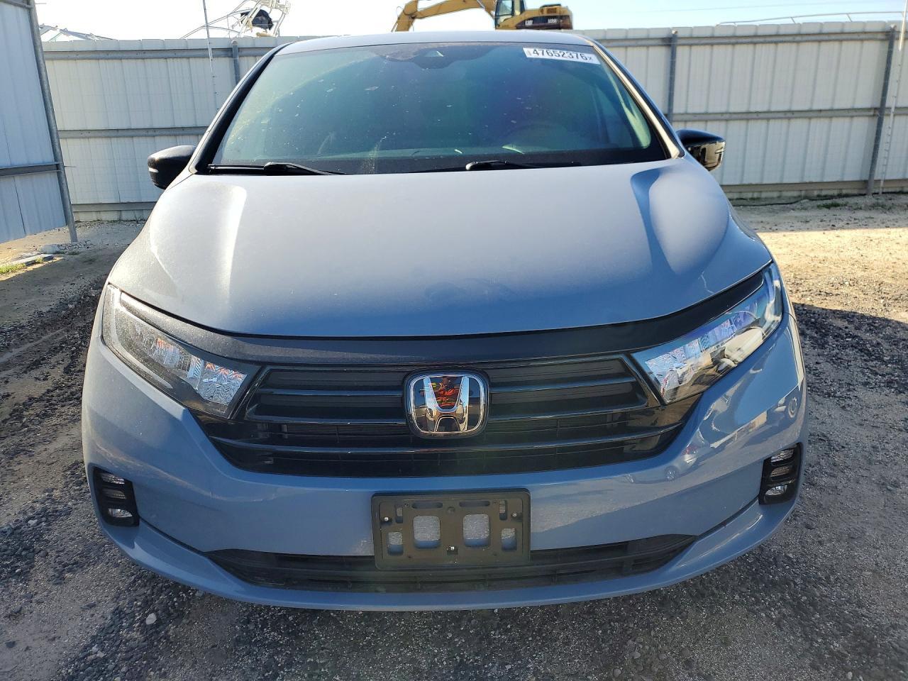 2023 Honda Odyssey Sport-L - Image 5