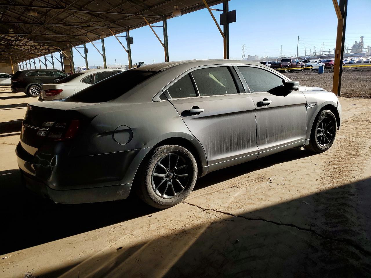 2014 Ford Taurus Se - Фото 3