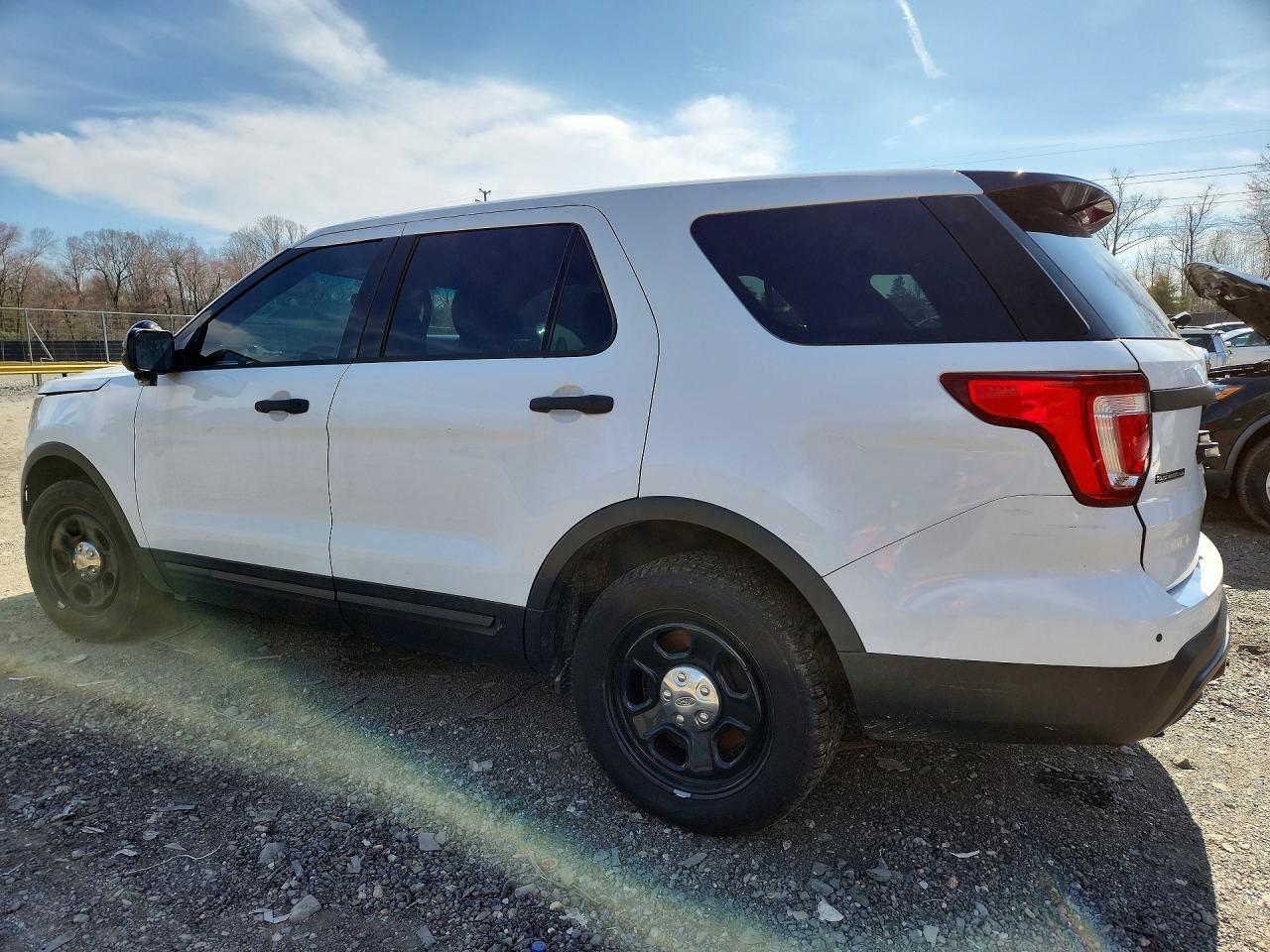 2016 Ford Explorer Police Interceptor - Фото 2