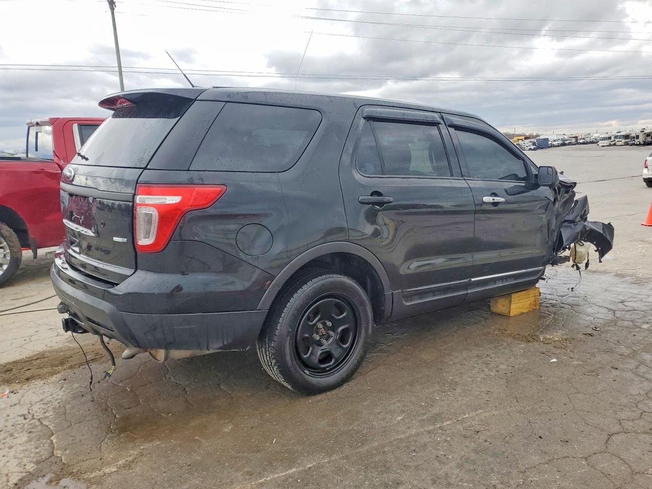 2014 Ford Explorer Police Interceptor - Фото 3