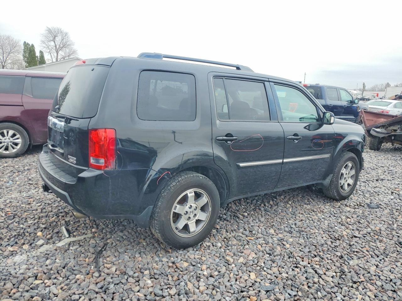 2011 Honda Pilot Touring - Image 3