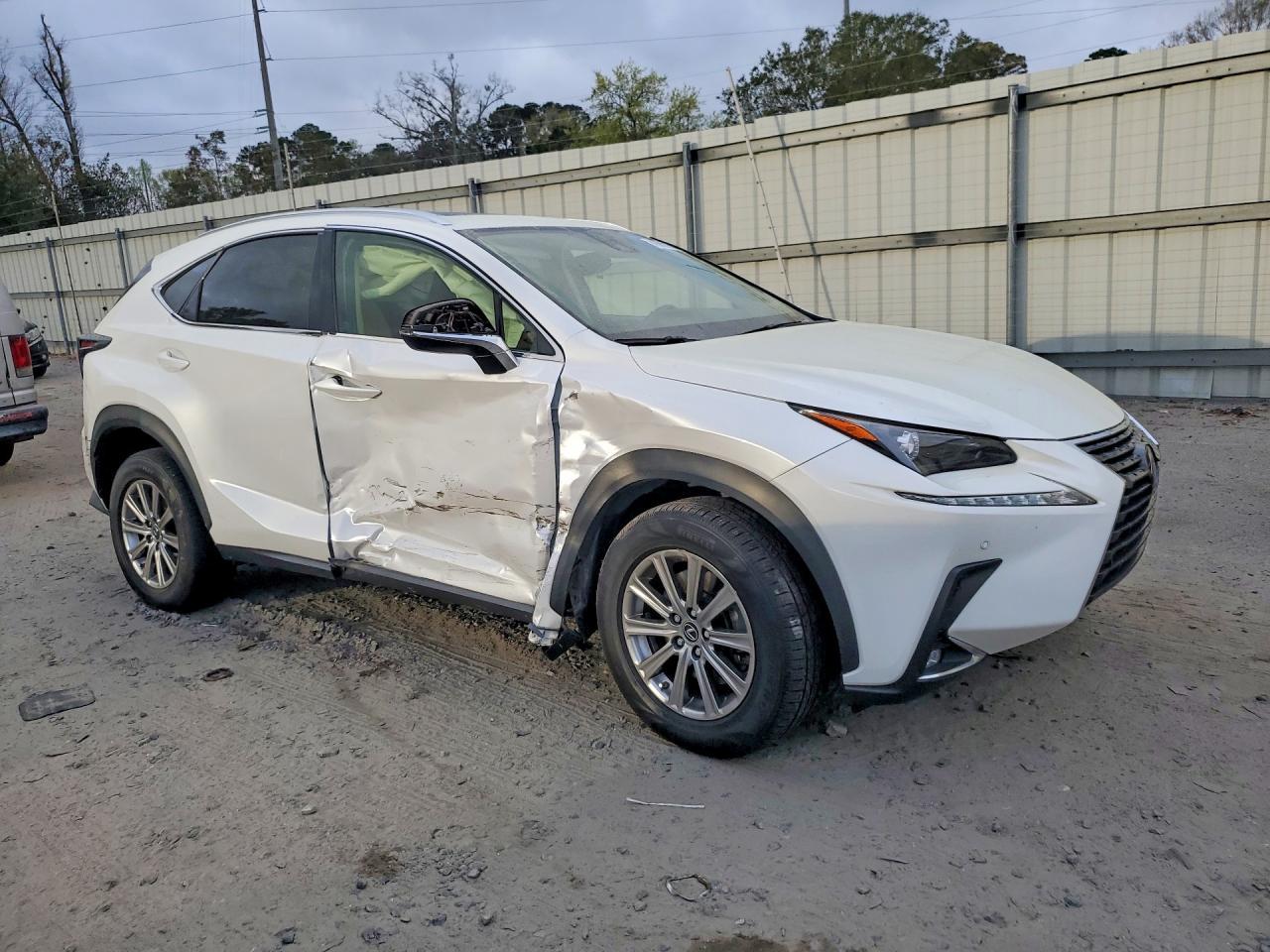 2021 Lexus Nx 300 Base - Фото 4