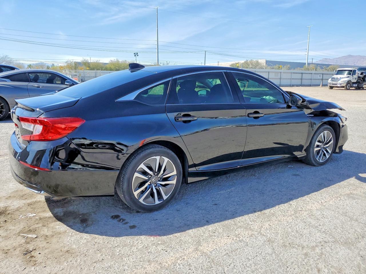 2021 Honda Accord Hybrid - Фото 3