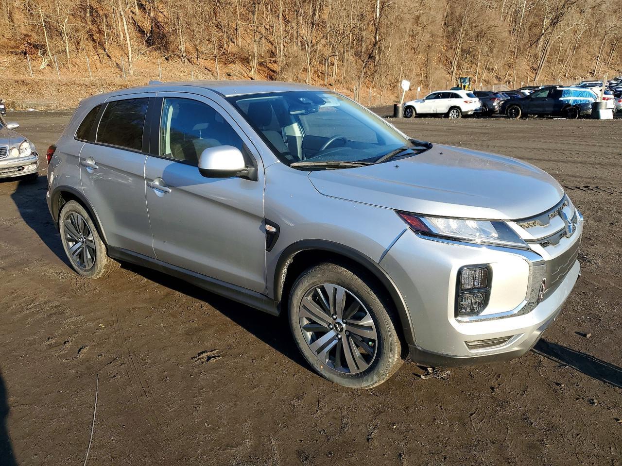 2024 Mitsubishi Outlander Sport S - Image 4