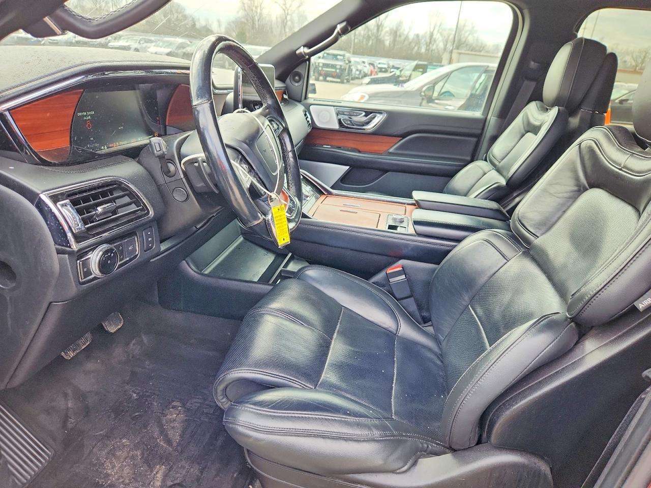 2019 Lincoln Navigator Reserve - Фото 7