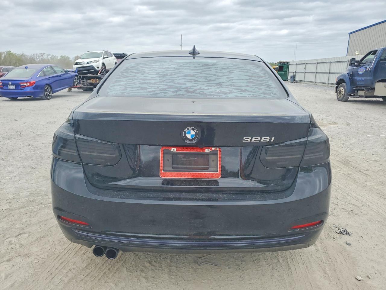 2016 BMW 328 I Sulev - Фото 6