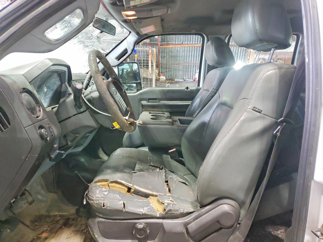 2014 Ford F350 Super Duty - Image 7